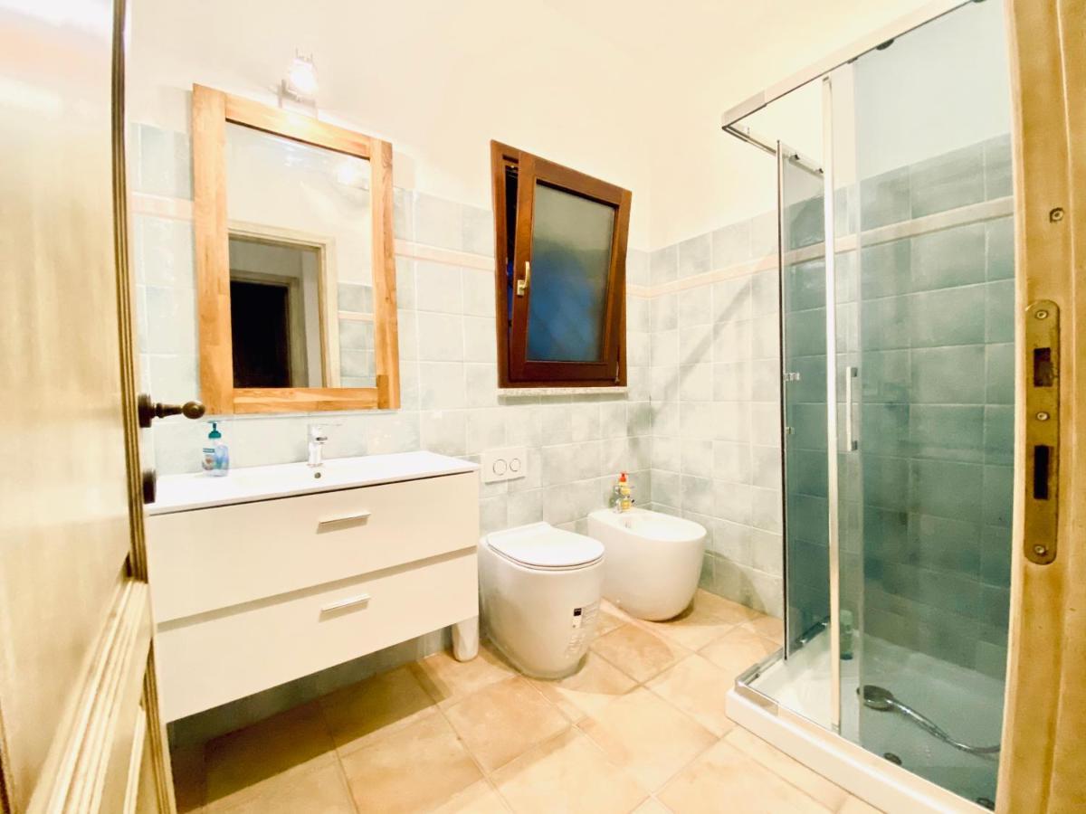 Superior Apartment San Teodoro Center المظهر الخارجي الصورة