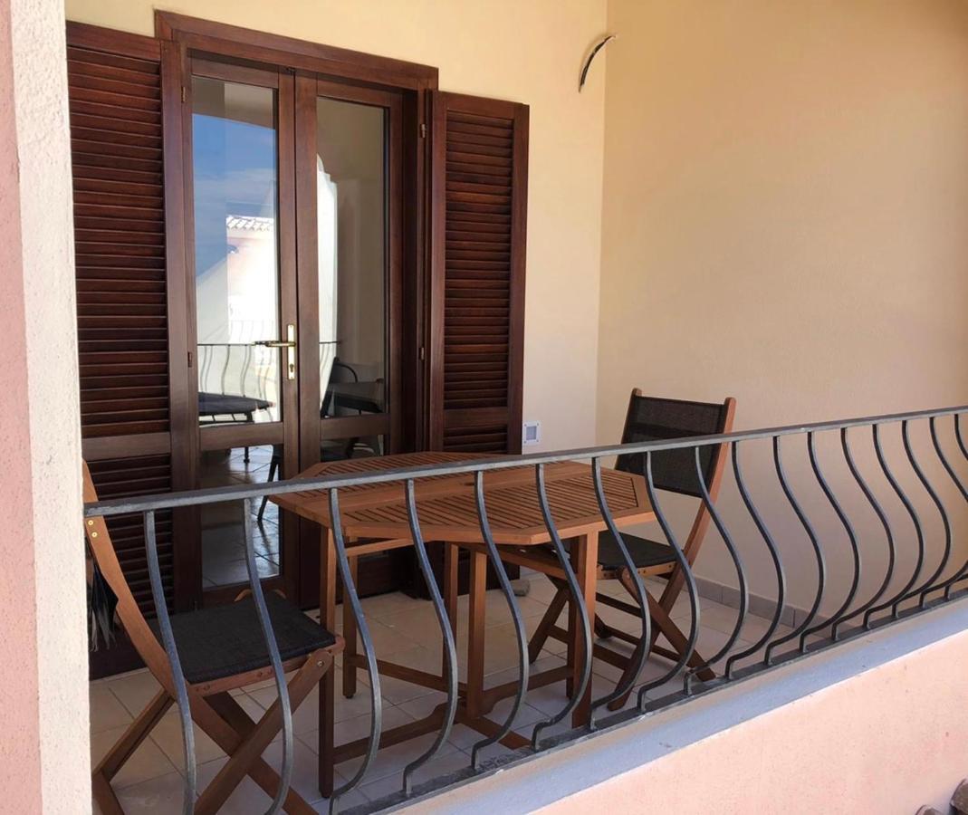 Superior Apartment San Teodoro Center المظهر الخارجي الصورة